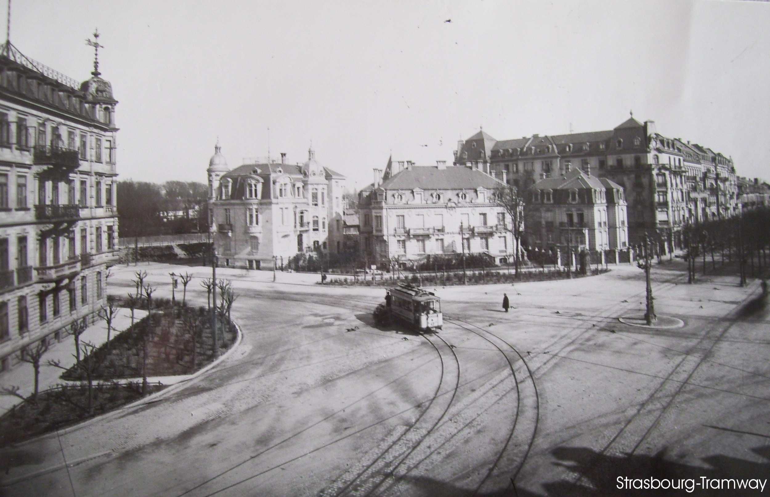 Tramway de la ligne de Ceinture, Place Brant vers 1910.